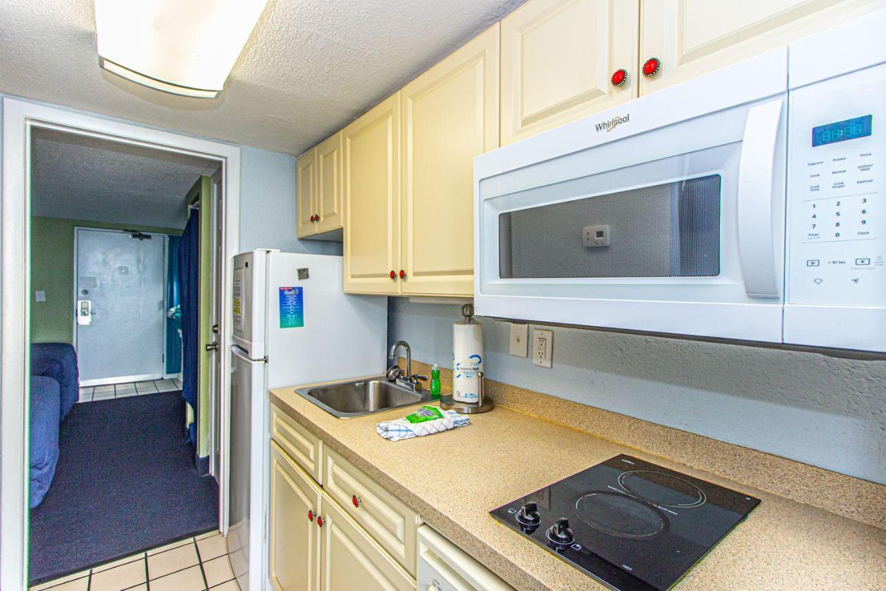 Oceanfront 1 Bedroom - Sand Dunes 1129 - Sleeps 6! マートルビーチ エクステリア 写真